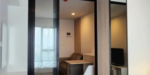 ให้เช่า คอนโดRegent home Wutthakat 𝐁𝐞𝐝𝐫𝐨𝐨𝐦 𝐄𝐱𝐜𝐥𝐮𝐬𝐢𝐯𝐞 - ครัวปิด ตกแต่ง built in พร้อมเข้าอยู่ จองเลย