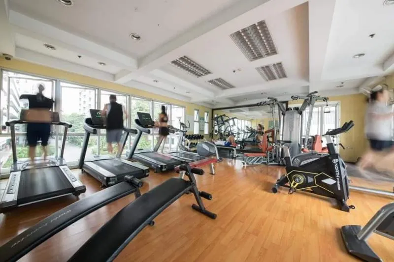 Lumpini Ville sukhumvit 77 @BTS On Nut for rent 11,500 baht, fully furnished, with a swimming pool.