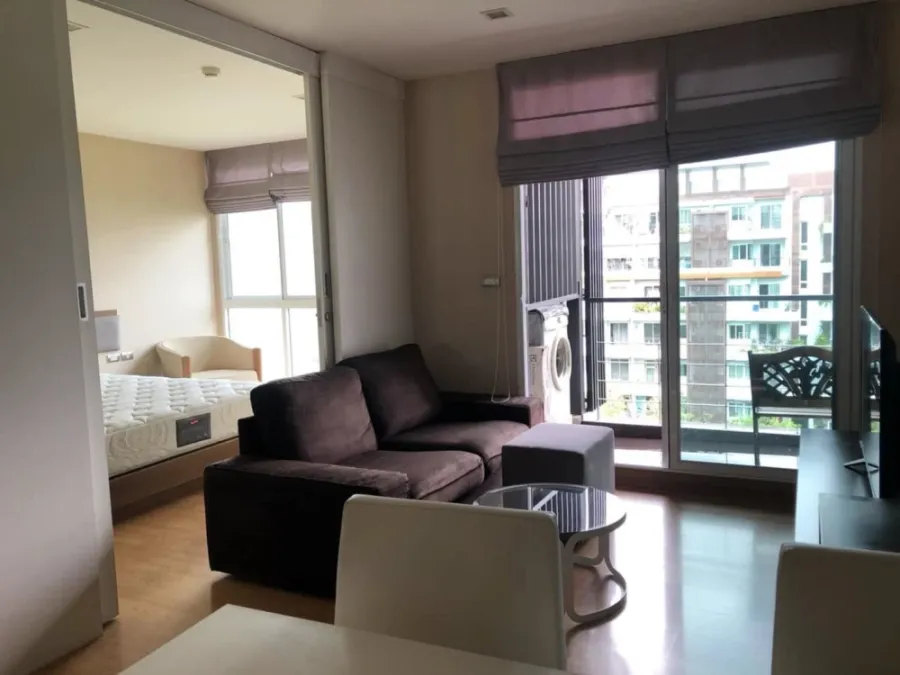 ให้เช่า Tree Condo Luxe Sukhumvit 52 ชั้น 7 1 ห้องนอน บรรยากาศเงียบสงบ วิวดี พร้อมเฟอร์นิเจอร์อย่างดี จองก่อนได้ก่อน