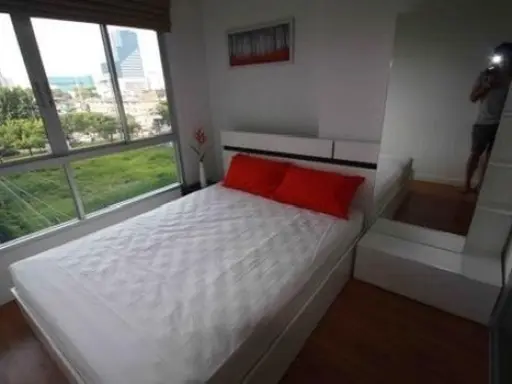 For sale, for rent!! Lumpini Place Condo, Rama 4 - Kluai Nam Thai, 4th floor, garden view, good price, don't miss it, hurry up and book now!!