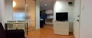 For rent, Lumpini Place Ratchayothin, quiet room, beautiful view, 18th floor, complete amenities. Reserve first, stay first.