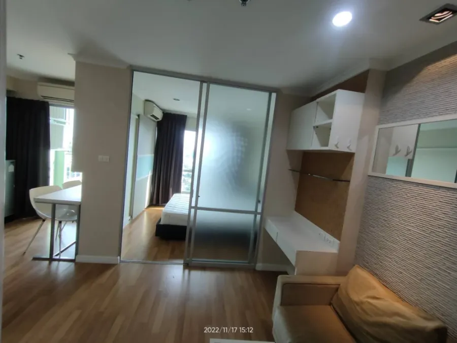 For sale: Lumpini Place Ratchayothin, beautiful view, good condition, fully furnished, ready to move in!