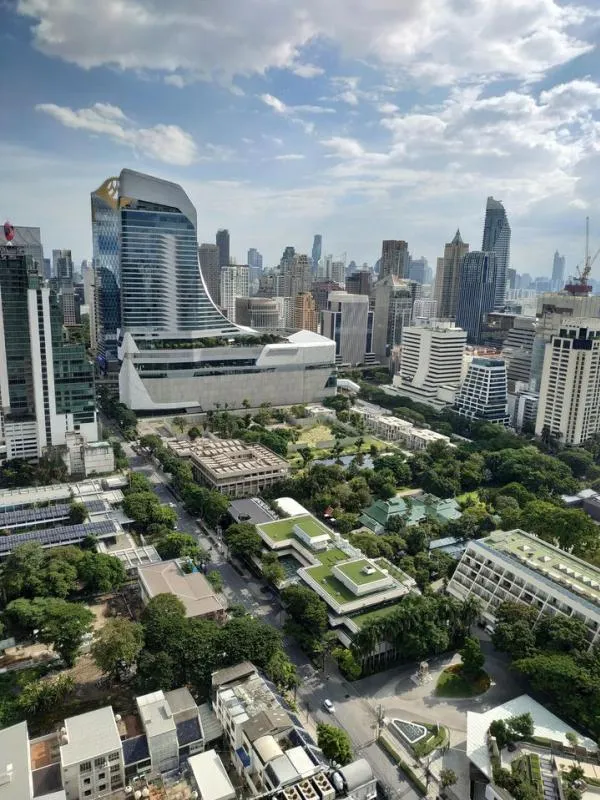 ขายดาวน์ คอนโด ไลฟ์ วัน ไวร์เลส ห้องสวยแปลนสวย วิวโล่งดีมากๆ ทำเลเหมาะแก่การลงทุน ใกล้BTS เดินทางสะดวก รีบเลย