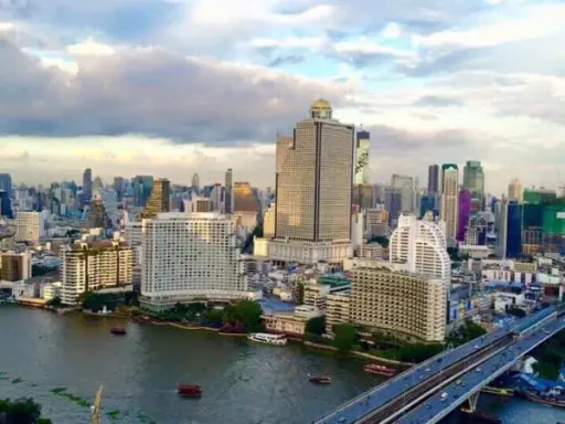 คอนโด บ้านสาทร เจ้าพระยา ให้เช่าด่วนๆ ห้องหัวมุม ชั้น 31 มองเห็นแม่น้ำเจ้าพระยาเป็นวงกว้าง จองด่วน