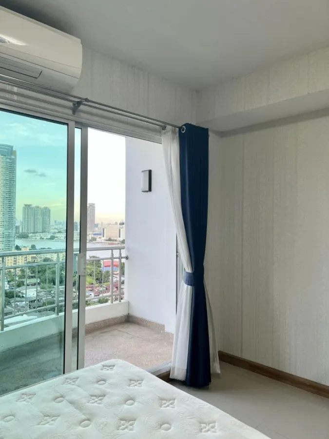 Condo for rent, Supalai River Resort, 19th floor, river view, STUDIO room, super wide. If interested, hurry to reserve.