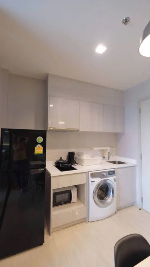 Urgent for rent !! Life Condo Sukhumvit 48, beautiful room, good location, fully furnished, book now !!