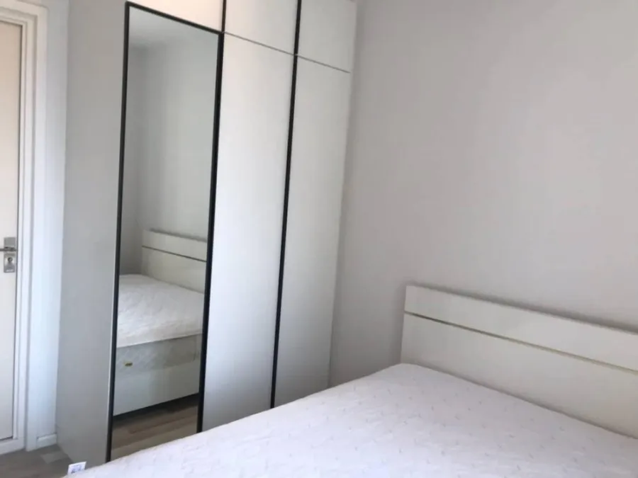 For rent: The Key Sathorn Ratchaphruek, high floor, city view, complete electrical appliances. You can just come in and stay.