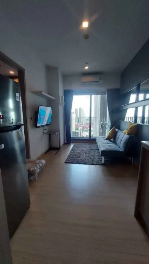 ให้เช่า Whizdom connect Sukhumvit ห้องสวยสุดปัง ภายในบิ้วอิ้นใหม่หมด ห้องนี้ห้ามพลาดเด็ดขาดจ้า