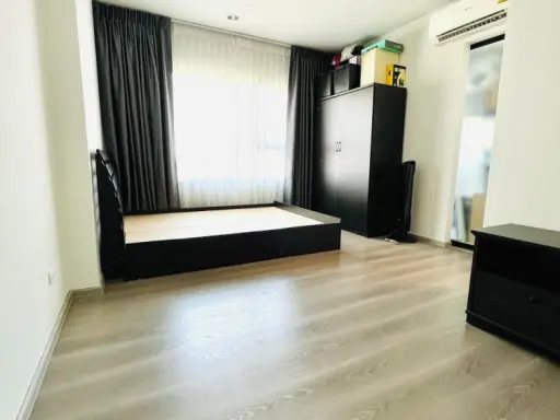 For rent Aspire Sathorn - Taksin (Copper Zone), room ready to move in with separate kitchen, good like this, reserve now.