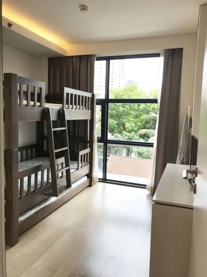 ขายให้เช่า โหมด สุขุมวิท 61 ห้องแต่งดูดีมีสไตส์ กว้าง ขนาดใหญ่ หิ้วกระเป๋าใบเดียวเข้าอยู่ได้เลย