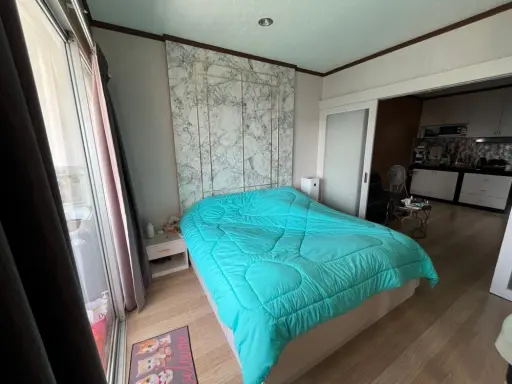 For sale: The Platinum, spacious room with usable space, great built-ins, fully furnished. Just come and move in.