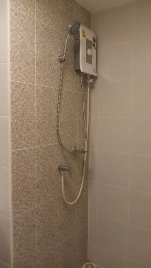 sale rent Plum Condo Chokchai 4, 1bed , fully furnished, complete electrical appliances. This price must hurry.
