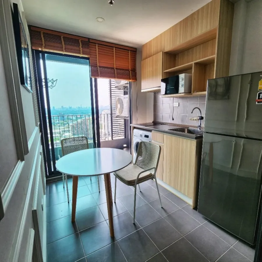 For rent: Ideo O2, 31st floor, fully furnished unit, ready to move in. Book now! Don't miss out!