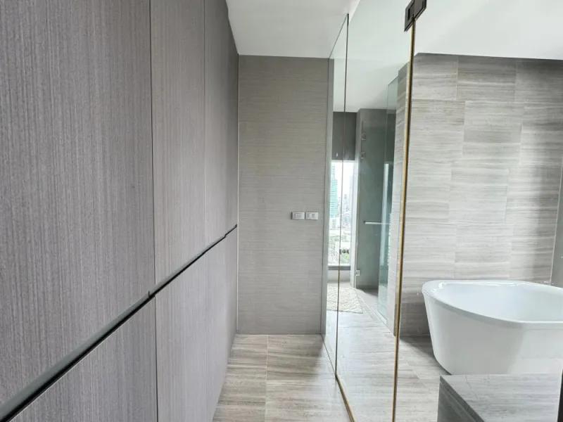 ขาย เดอะ ดิโพลแมท สาทร ชั้น 15 ขนาด 77.8sqm (no block views) ห้องสวย+ห้องมุม ด่วนนน รีบเลย