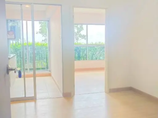 Condo for rent Supalai Park Talat Phlu, empty room, not too expensive, those who like to decorate rooms, I must say that you must not miss it.