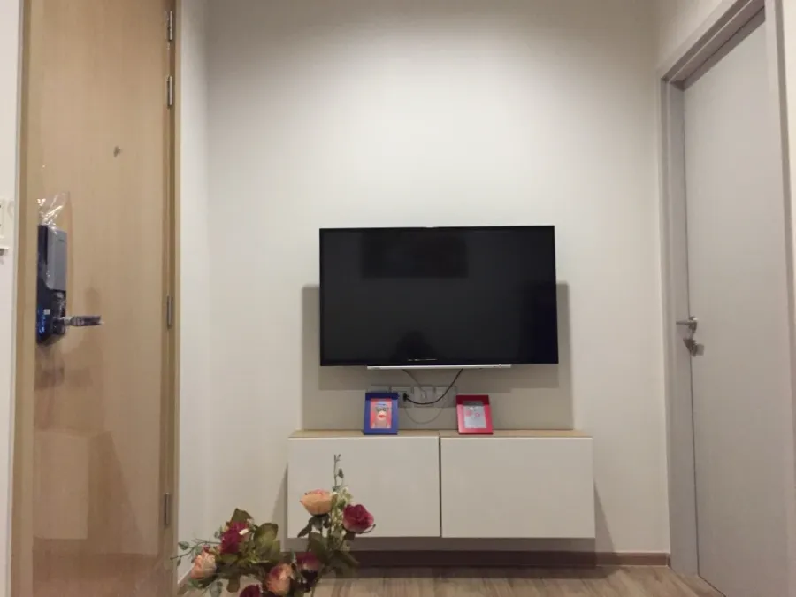 For sale, for rent!! Condo The Line Chatuchak-Mo Chit, 19th floor, fully furnished, just bring your bags and move in. Don't miss out!!