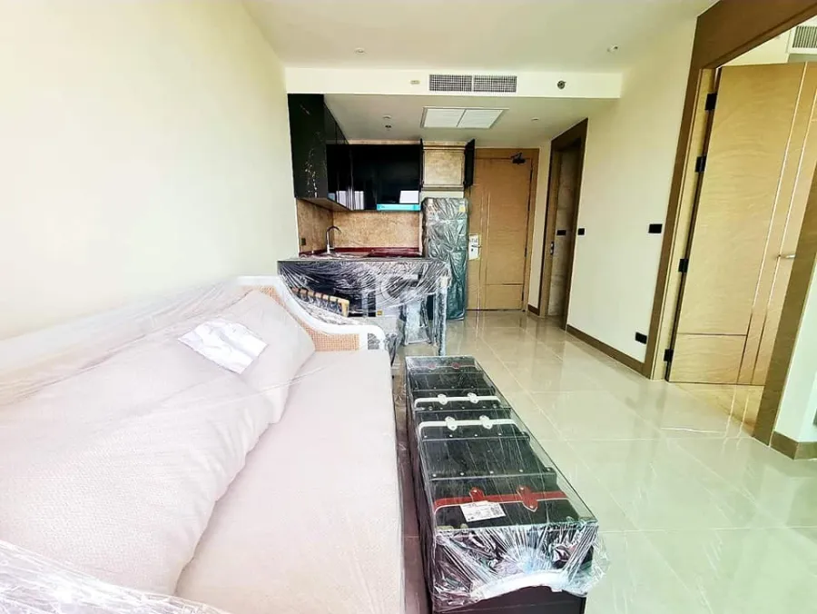 ขาย Riviera Ocean Drive ชั้นสูง วิวท้องฟ้า วิวทะเล บรรยากาศดีมาก เฟอร์นิเจอร์ครบครัน จองเลย