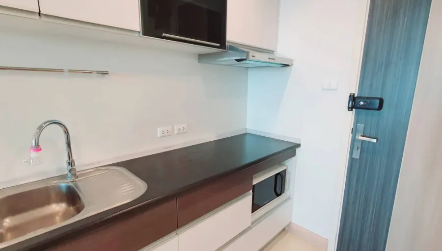 Condo for rent Supalai Lite Ratchada-Narathiwat-Sathorn Complete with furniture and electrical appliances, book now.