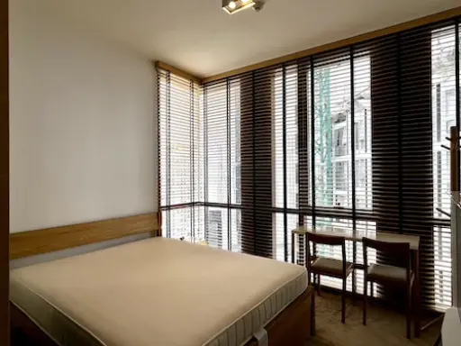 Rare Item! ขาย The Lofts Ekkamai ห้องสวยเพดานสูง สไตล์ New York Loft แต่งครบพร้อมอยู่ ใจกลางเอกมัย