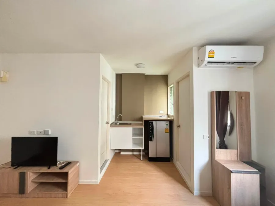 For rent Lumpini Township Rangsit Klong 1 room, 6th floor, fully furnished. Just carry your bag and move in.