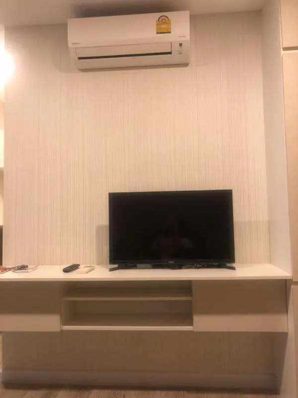 ขายด่วน!!! คอนโด พอส ไอดี ห้องสวย วิวสระน้ำ สะดวกสบาย รีบจองเลย!!!