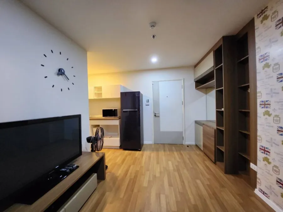 For rent: The Selected Kaset-Ngamwongwan, fully furnished room, nice to live in, book now, don't miss out.