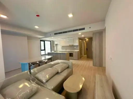 For sale: Cobb Ratchada-Rama 9. Huge, luxurious unit with 4 bedrooms and 5 bathrooms. Spacious area. Book now! images