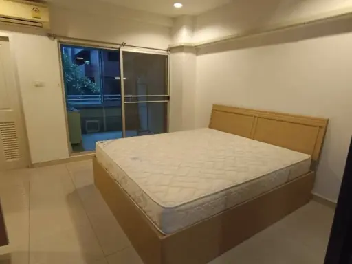 For rent: Aree Place condo. Spacious and comfortable unit with ample living space at a great price. Don't miss out!