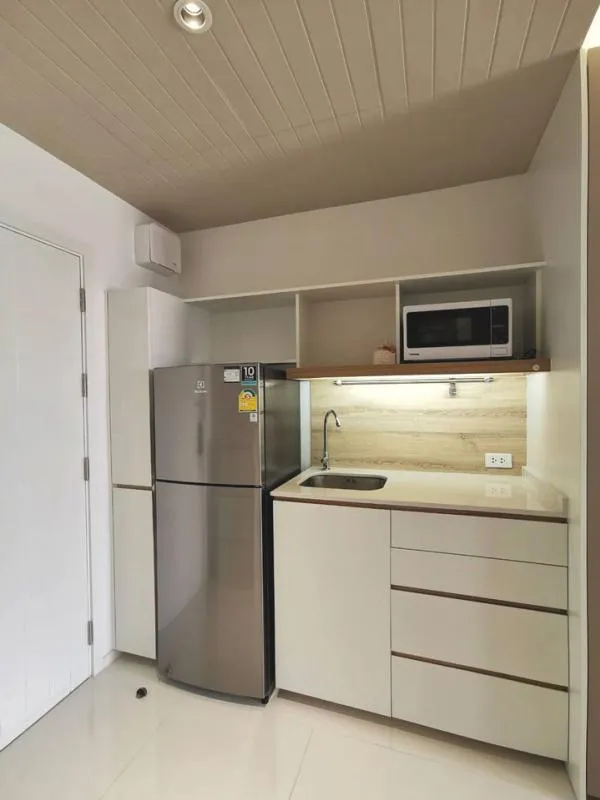 ให้เช่าคอนโด Triple Y Residence 1ห้องนอน ตกแต่งพร้อมเข้าอยู่ ราคาจับต้องได้ ห้ามพลาดด