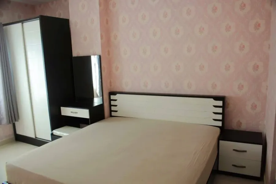 ให้เช่า CC Condominium 2 1 ห้องนอน 1 ห้องน้ำ มาพร้ออมเฟอร์ครบครัน ติดวอลเปเปอร์อย่างดี ห้ามพลาด