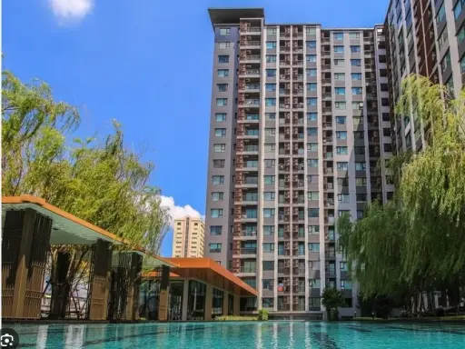Condo for sale: Life Pinklao, room size 30 sq m, 14th floor, fully furnished, ready to move in. You can drag your bag here.