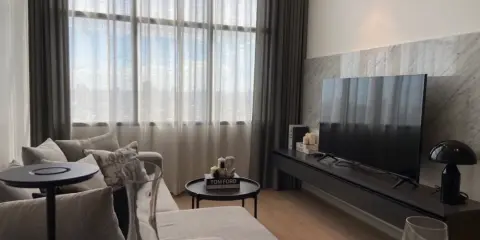 ให้เช่า Knightsbridge Prime Sathorn ห้องอยู่ชั้นสูงมาก ตกแต่งห้องแบบ Modern Contemporary แบบนี้ต้องจอง