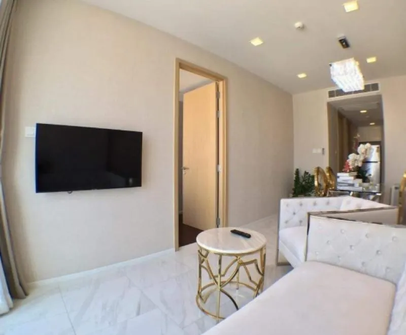 Sell / rent urgently !! Condo Hyde Sukhumvit 11, 19th floor, beautiful view, fully furnished, near BTS, do not miss !!