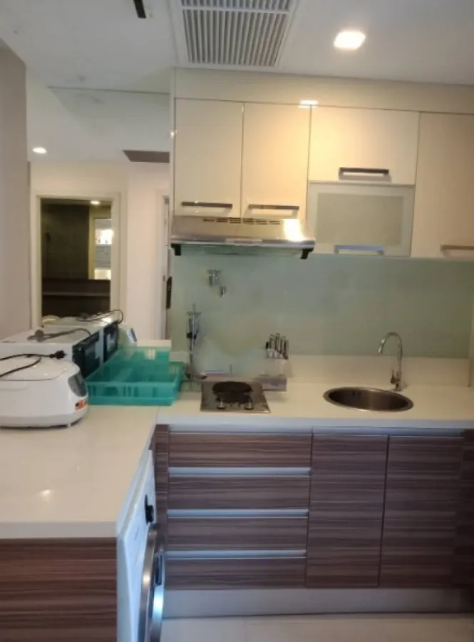 Sell / rent Apus Condominium, large room, beautiful decoration, fully furnished, complete electrical appliances You can get in. Hurry up.