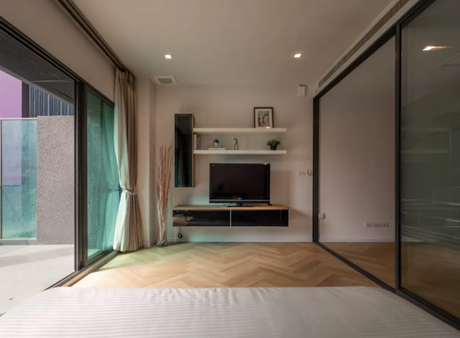 ขาย ให้เช่า คอนโด Noble Remix ห้องแต่งสวย เรียบหรู มี Walk-In Closet ในตัว ดีแบบนี้จองด่วนๆ