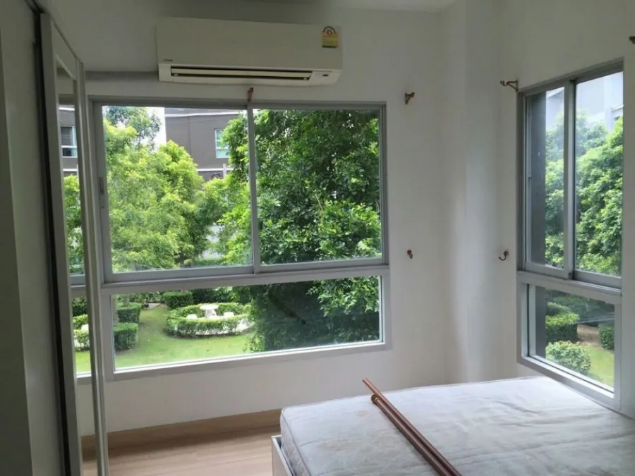 For rent the kith Chaengwattana, the edge room is very private, get a great view, this price is very good value. Book now before it slips away.