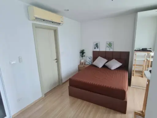 Condo for rent THE BASE Rama 9-Ramkhamhaeng, ready to move in, complete here, just come with your belongings and you can move in.