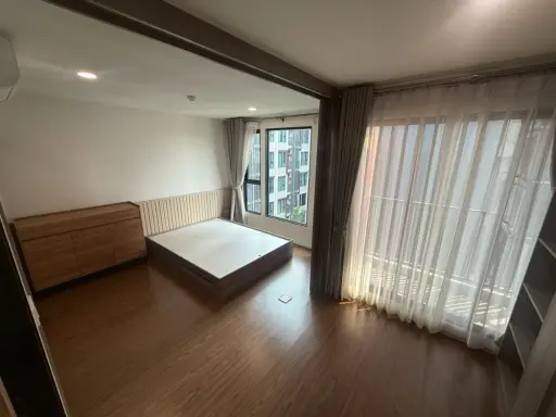 For rent: The Origin Ramintra 83 Station, fully furnished unit. Book now! Don't miss out!