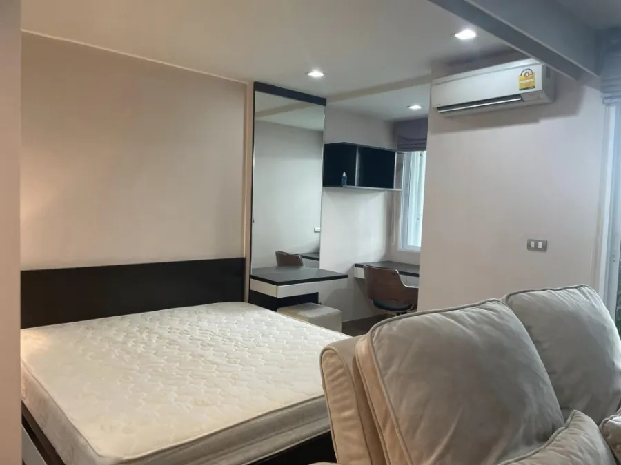 ให้เช่า ทรี คอนโด เอกมัย (สุขุมวิท 40) ห้องพร้อมอยู่ สิ่งอำนวยความสะดวกครบครัน รีบย้ายมาเลยจ้า