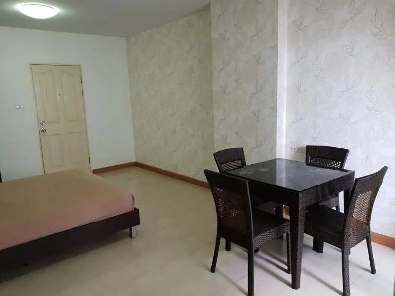 City Home Rattanathibet for sale, new condition, very good price, if you miss this room, you will regret it. Move quickly