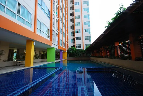 For rent, PG RAMA 9 Condominium, room with good wallpaper, great price, convenient, complete here, come book now, don't miss out.