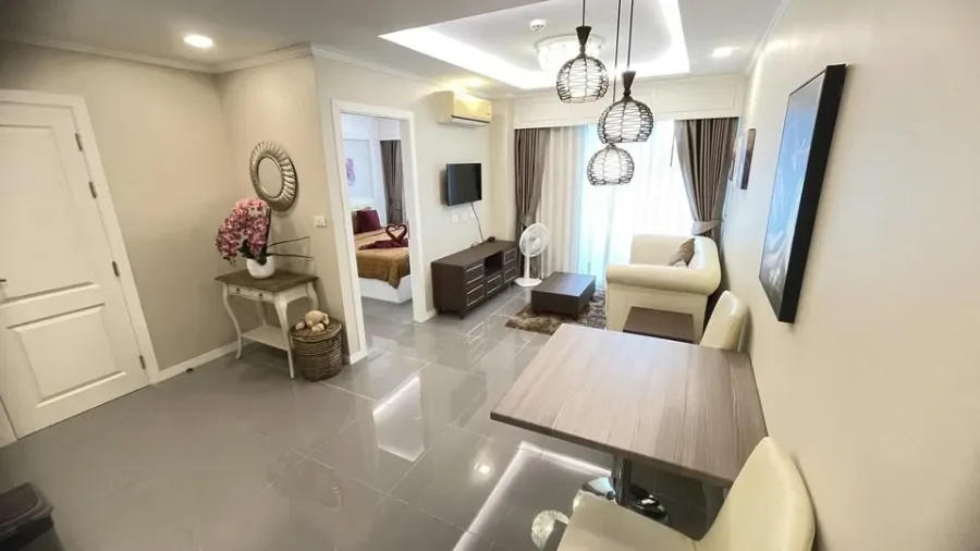 ให้เช่าคอนโด ดิ โอเรียนท์ จอมเทียน รีสอร์ท & สปา (จอมเทียน) ห้องสว่างกว้างแยกพื้นที่เป็นสัดส่วน ตกแต่งน่าอยู่ รีบจองด่วน
