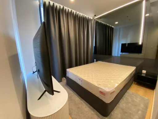 Condo for rent, Noble Around Sukhumvit 33, beautiful room, fully furnished first come first