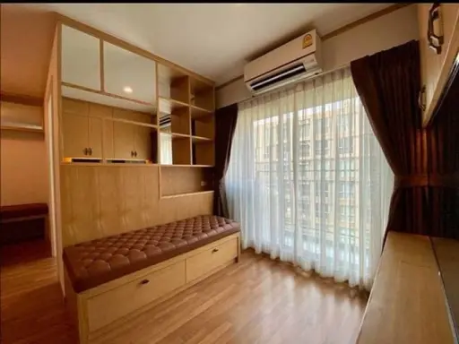 Condo for rent, Lumpini Place Bangna Km.3, fully furnished. The central area is complete. Hurry up to reserve. Don't wait.