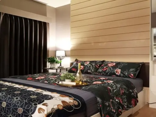 Condo for rent, The Parkland Ratchada-Wong Sawang. Amazingly decorated with built-ins, high floor, city view. Book now. images