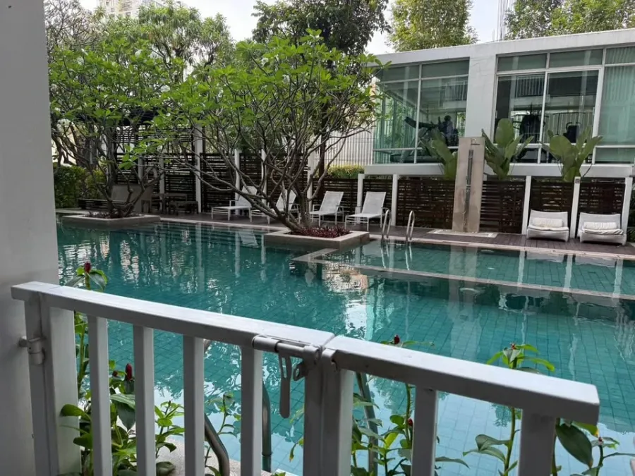 ให้เช่า Haven พหลโยธิน ชั้น 1 พร้อมระเบียง pool access จากห้องนอน ได้วิวสวนหย่อมจากห้องนั่งเล่น พลาดแล้วจะเสียใจ