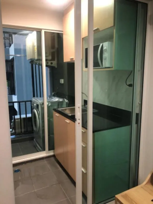 Condo Regent Home Sukhumvit 97/1 for rent, beautiful room, lots of furniture There is a washing machine, good location, easy to travel, close to BTS.