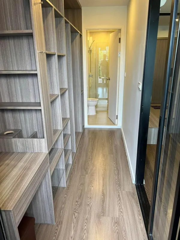 ขาย ให้เช่า ดิ ออริจิ้น รามอินทรา 83 สเตชั่น ห้อง Studio มีwalk in closet สายแฟชั่นไม่ควรพลาด รีบจองด่วน