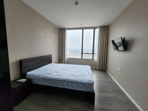 For rent 333 RIVERSIDE ชั้นสูง วิวแม่น้ำเจ้าพระยา 180 องศา พร้อมเฟอร์และเครื่องใช้ไฟฟ้าครบ จองเลยจ้า