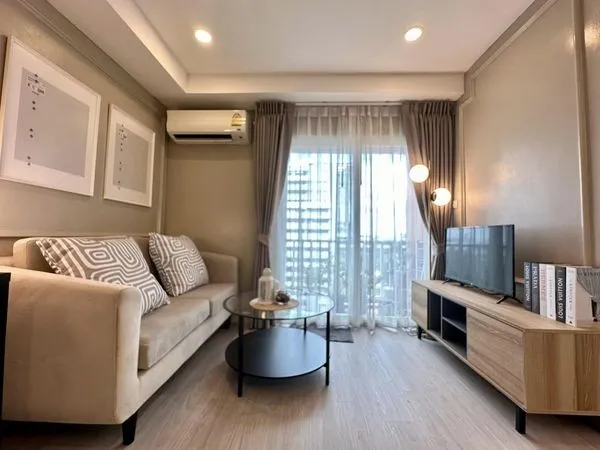 For sale: The Plenary Sathorn, 7th floor, room decorated in modern, minimalist style, beautiful, comfortable, lots of free gifts, don't miss it.